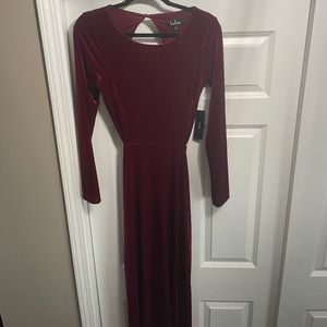 Lulu’s Maxi Open Back Dress